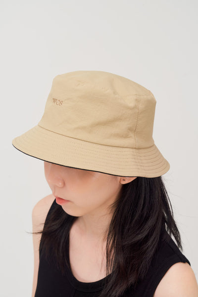 THE WES STUDIO Reversible Nylon Bucket Hat