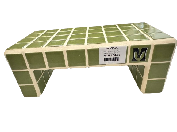 MORAY TILES: Mini Tiled Table
