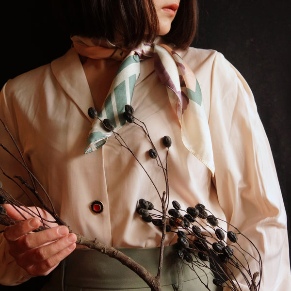 PAKU SAHAJA: Siri Tudung Sutera Corak Pakis 100%.