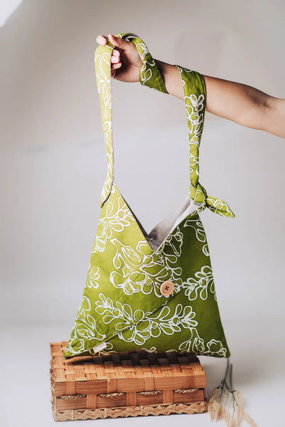 Shop x Dignity: The Folded Knot Bag