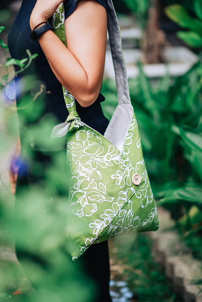 Shop x Dignity: The Folded Knot Bag