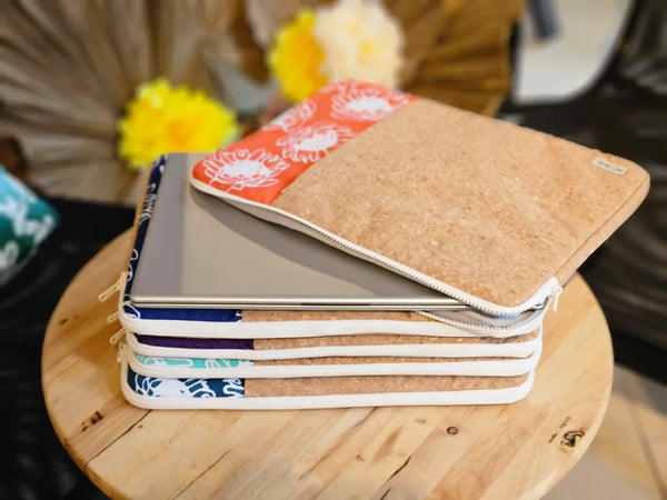 Shop x Dignity: Batik Laptop Sleeve 15"