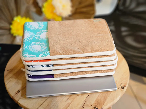 Shop x Dignity: Batik Laptop Sleeve 15"