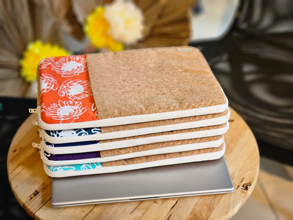 Shop x Dignity: Batik Laptop Sleeve 15"