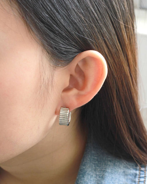 GUNG JEWELLERY Earring : Artemis Hoop