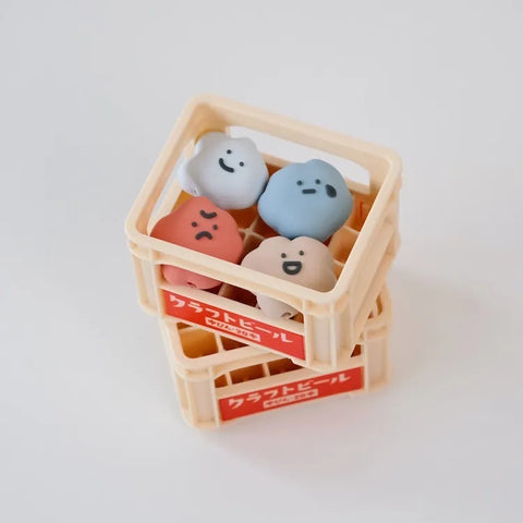 Square Studio: Mood Cloud Cable Bite