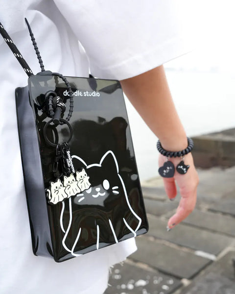 Doudle Studio: Metal Keychain