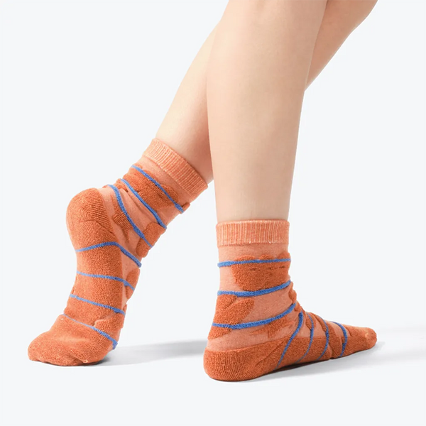 GOODPAIR SOCKS | WAWW WEIRD WE | Goldy | Reversible Mid Socks