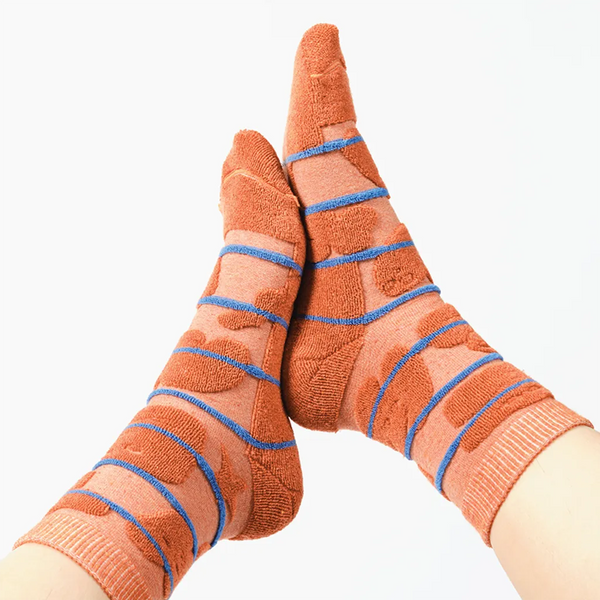 GOODPAIR SOCKS | WAWW WEIRD WE | Goldy | Reversible Mid Socks