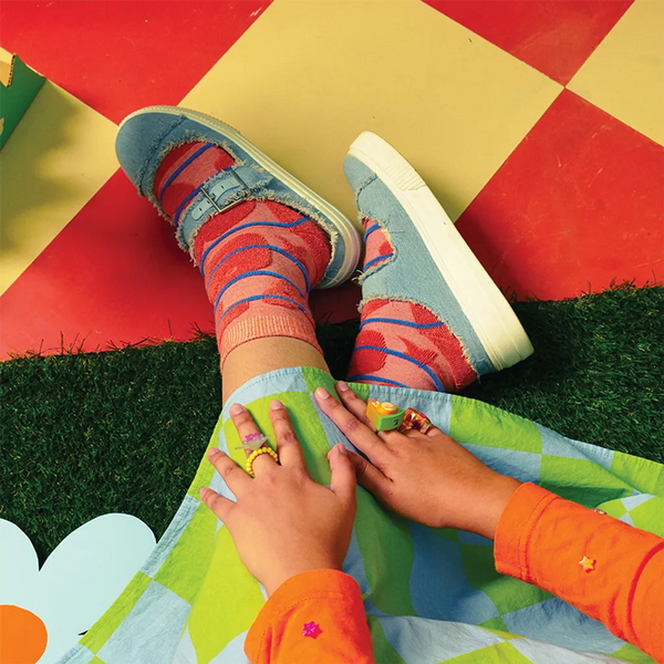 GOODPAIR SOCKS | WAWW WEIRD WE | Goldy | Reversible Mid Socks