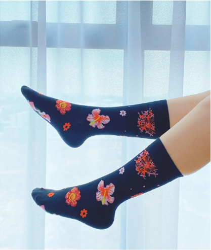 Typical Us Sock: Flower Series
