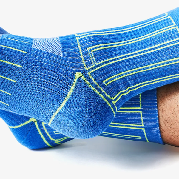 GOODPAIR | HOLIDAY, EVERYDAY | Blue Lagoon | Patterned Performance Crew Socks