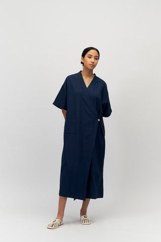 THE WES STUDIO Asa Kimono Outer/Dress: Navy