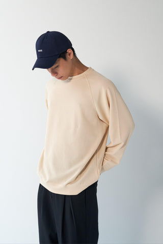 THE WES STUDIO Classic Gender Neutral Soft Knit Pullover: Cream
