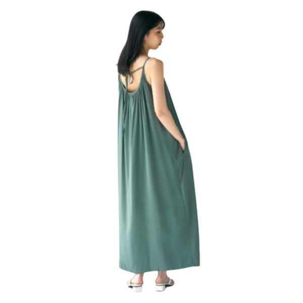THE WES STUDIO Classic Scoop Low Back Cami Dress (Green)
