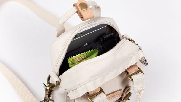 DOUGHNUT Crossbody Bag: Macaroon Tiny Glossy Blocking Series Black x Neon