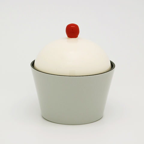 MANO PLUS | Popp Smokey Grey Cup Cake