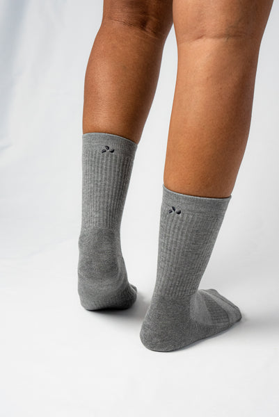 JUST BETTER COMPANY Bamboo Charcoal Socks: Crew (1 pair)